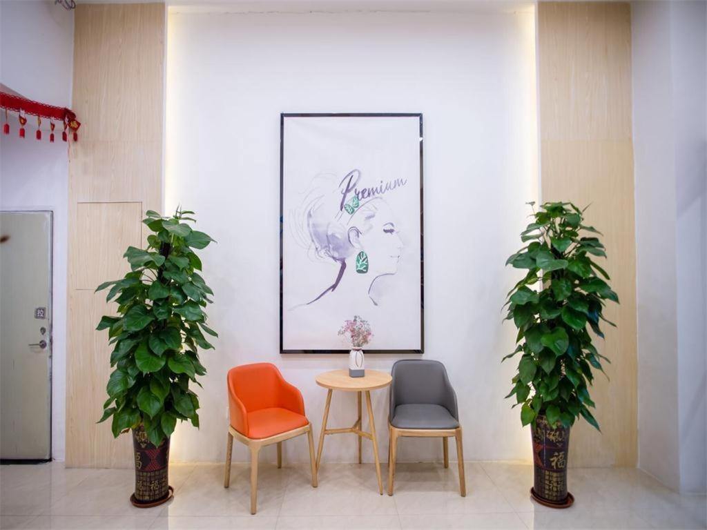 فندق 7 Days Premium Jiangmen Diwang Plaza Branch المظهر الخارجي الصورة